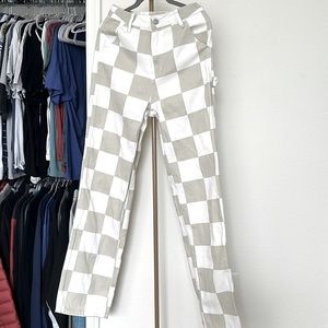 High waisted jeans/boot cut